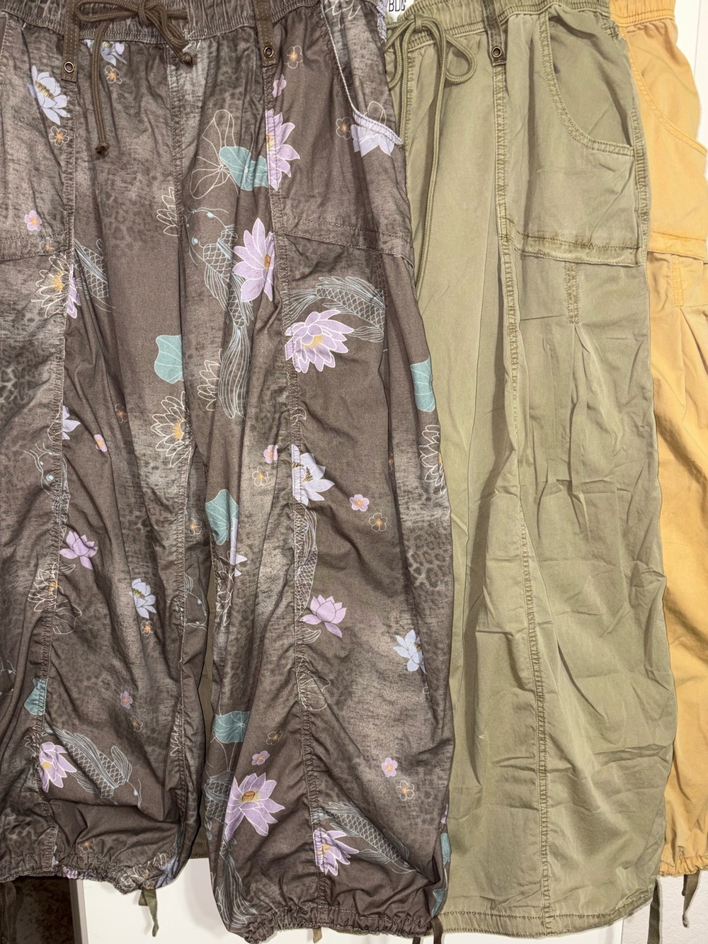 3 PR of BDG pants, from this season. Sz L. One brand new- All Excellent Conditio